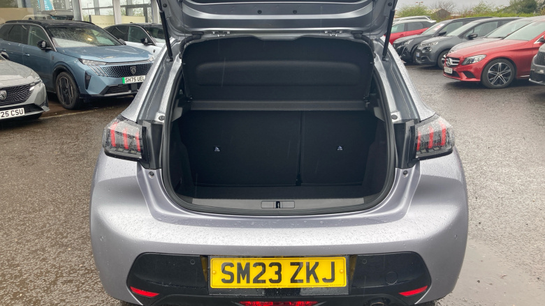 Peugeot 208 1.2 PureTech 100 Allure Premium + 5dr EAT8 Petrol Hatchback